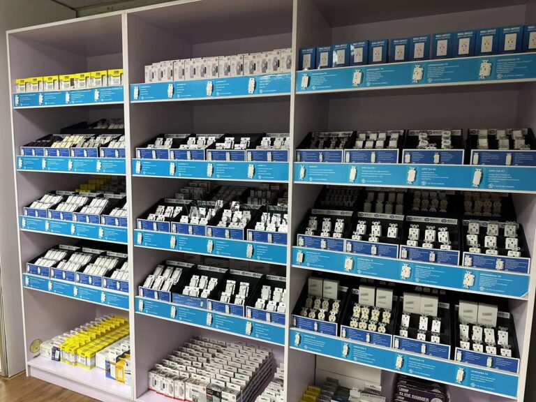 GPMOR Technology: Elevating Core Technical Competitiveness through Smart IoT Integration GPMOR GFCI USB OUTLET DIMMER SHOWCASE